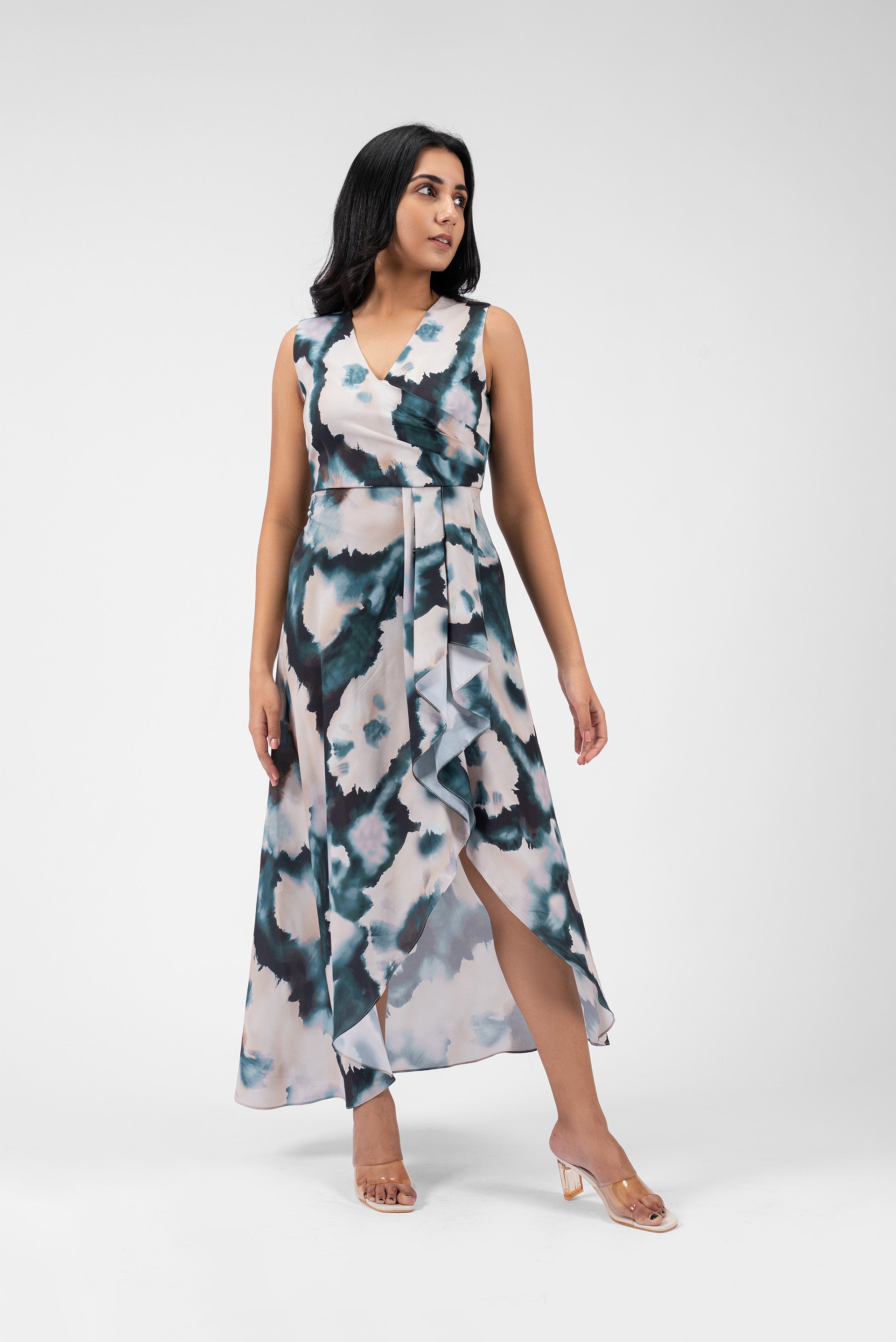 Casual Dress with Asymmetric Slit