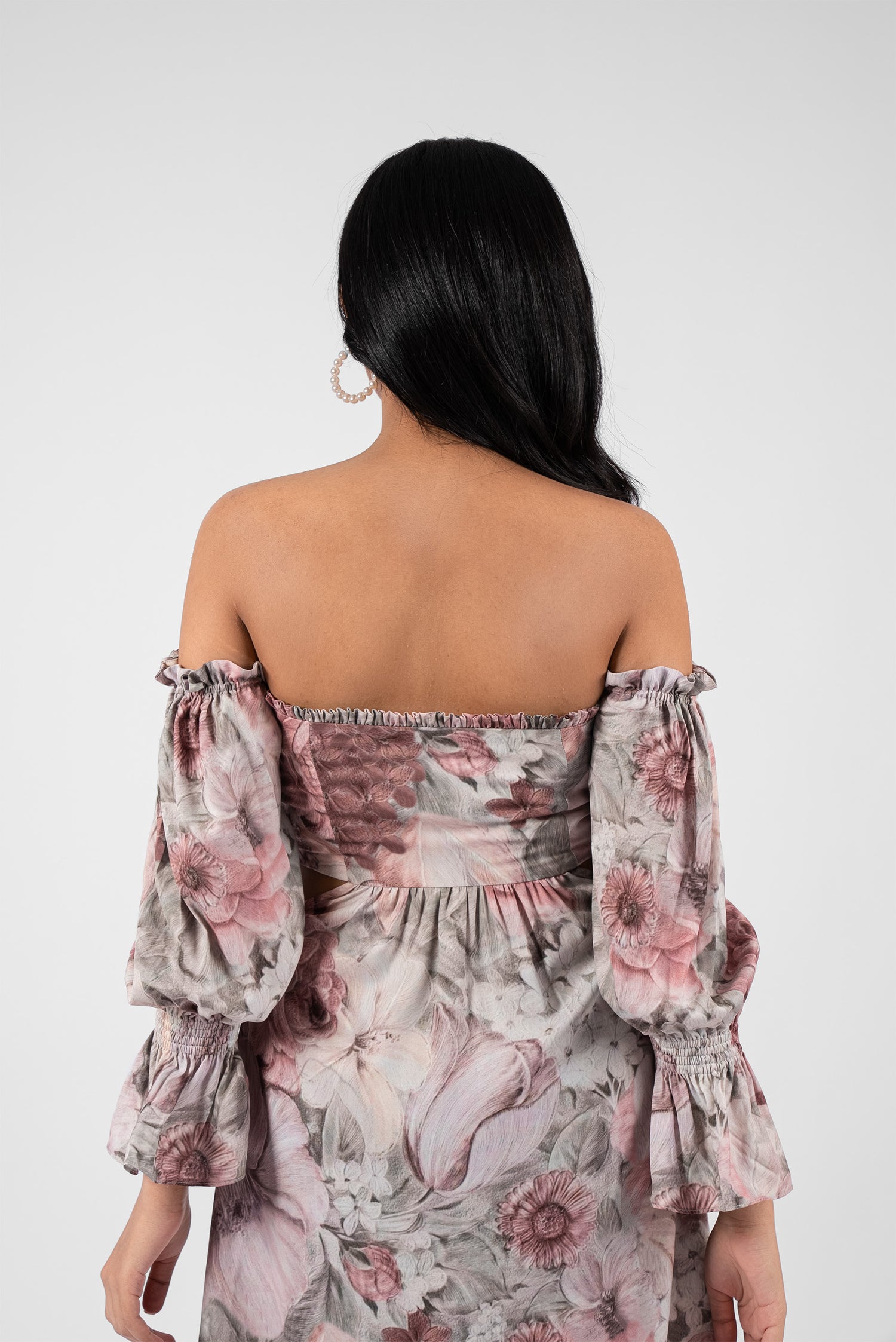 Summer-Ready Off-Shoulder Floral Dress
